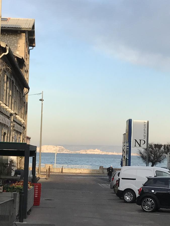 Balaena Hebergement Marseille Exteriör bild